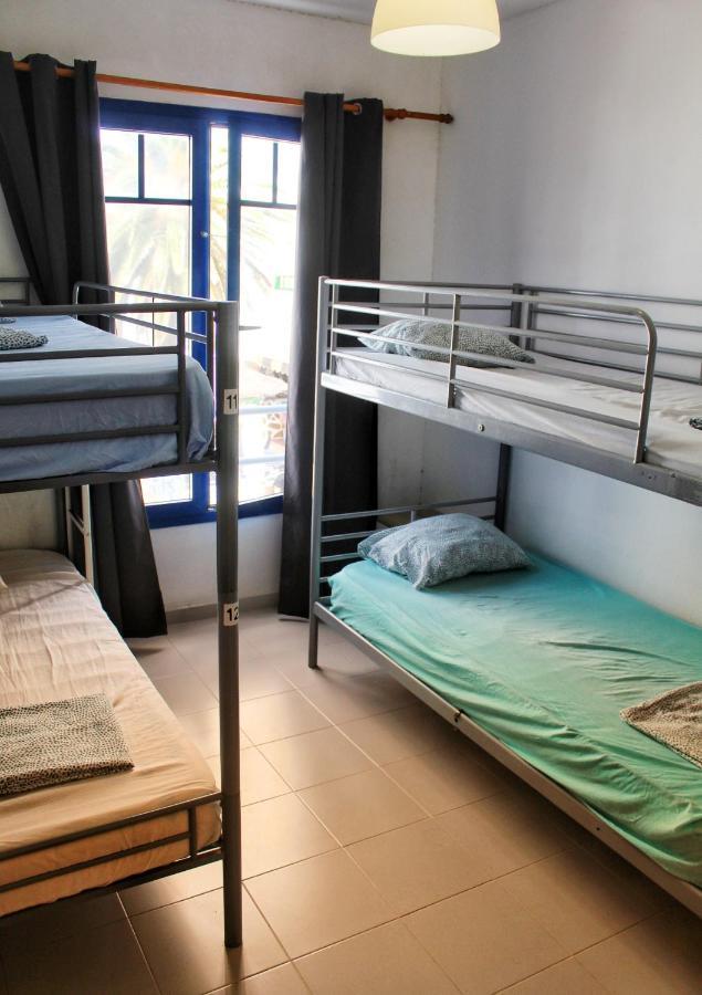 Famara Hostel ภายนอก รูปภาพ